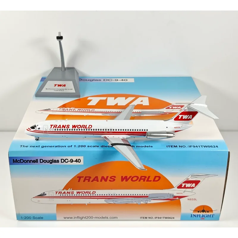 

Коллекционная модель самолета Global Airlines DC-9-40 N933L из сплава, масштаб 1:200, для декора