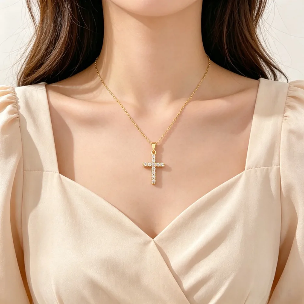Minimalist Gold Color Stainless Steel Full Round Zircon Cross Pendant Necklace for Men Women Christian Clavicle Chain Jewelry
