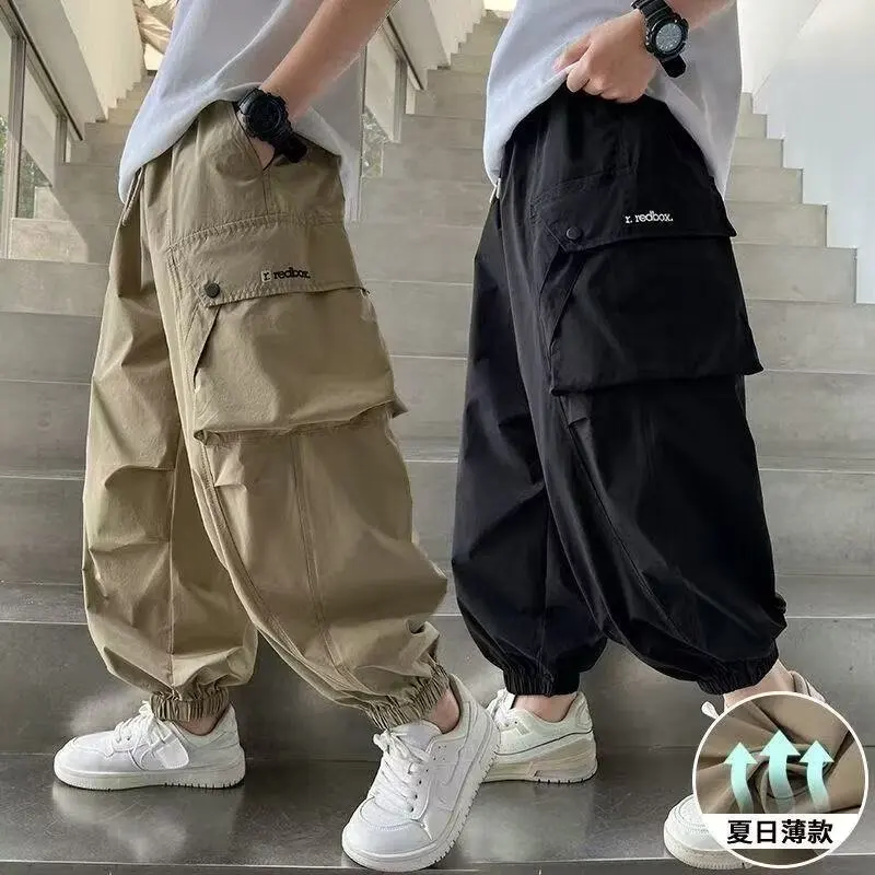 

Летние детские брюки карго для мальчиков, повседневные спортивные штаны, однотонные тонкие брюки, модная детская одежда, новинка 2026