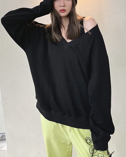 

Черная свободная женская толстовка с длинными рукавами и открытыми плечами, повседневный модный топ