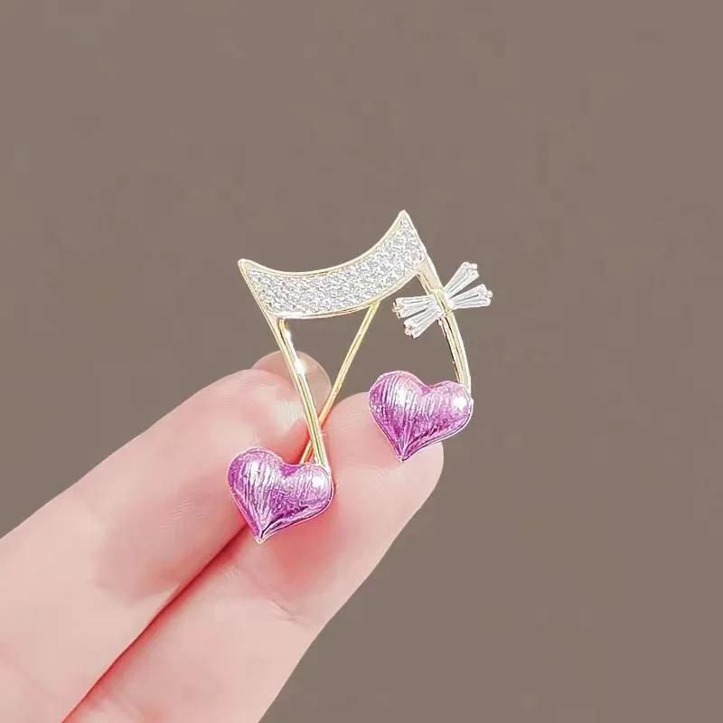 Enamel Heart Love Pins Crystal Musics Notes Piano Staffs Brooches Jacket Lapel Metal Badges Concert Party Jewelry Gift for Frien