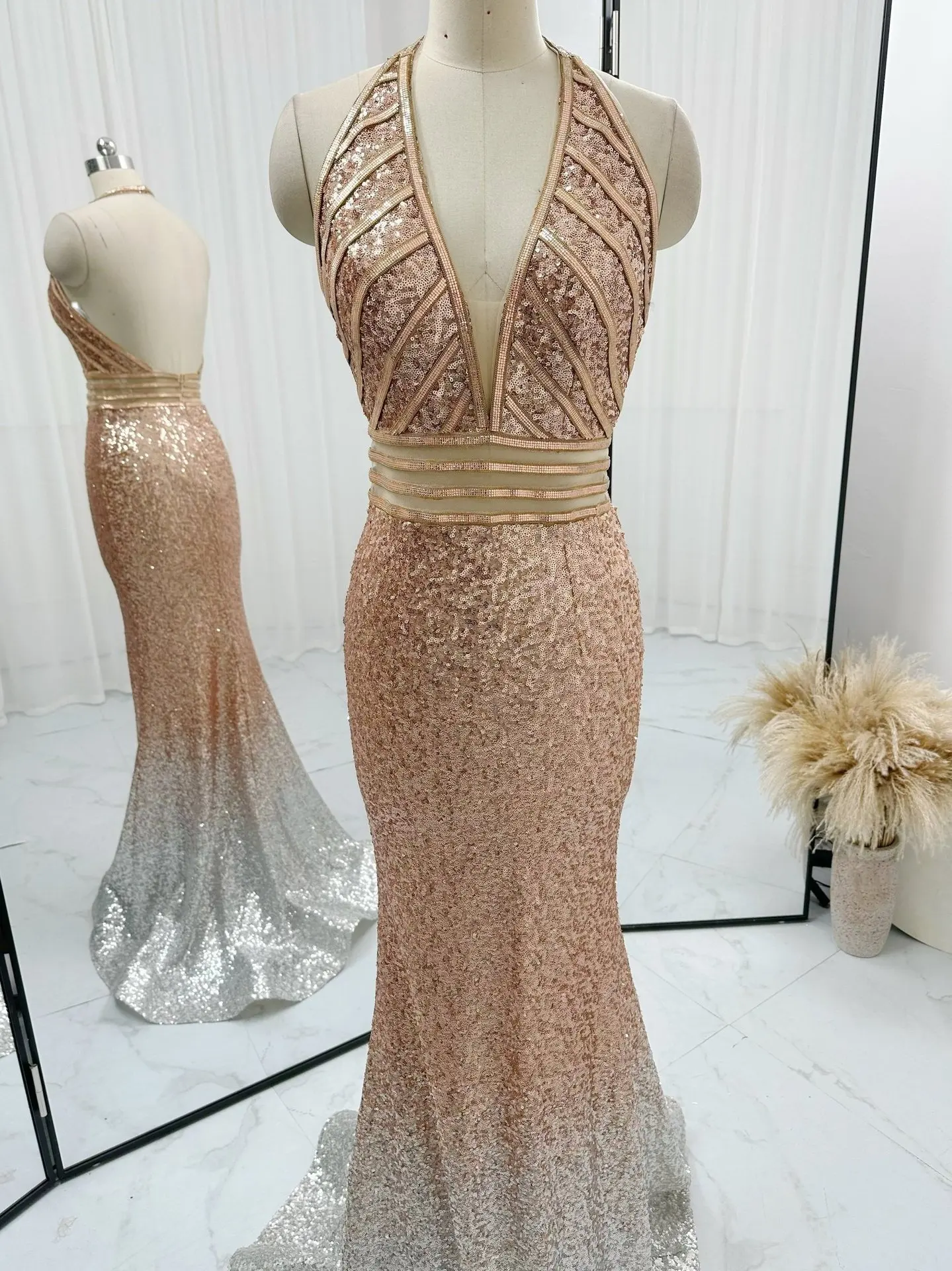 Champagne Gold High -End Sexy Sequin Hanging Neck Super Slim Mermaid Slim Tail Dress Skirt M1620