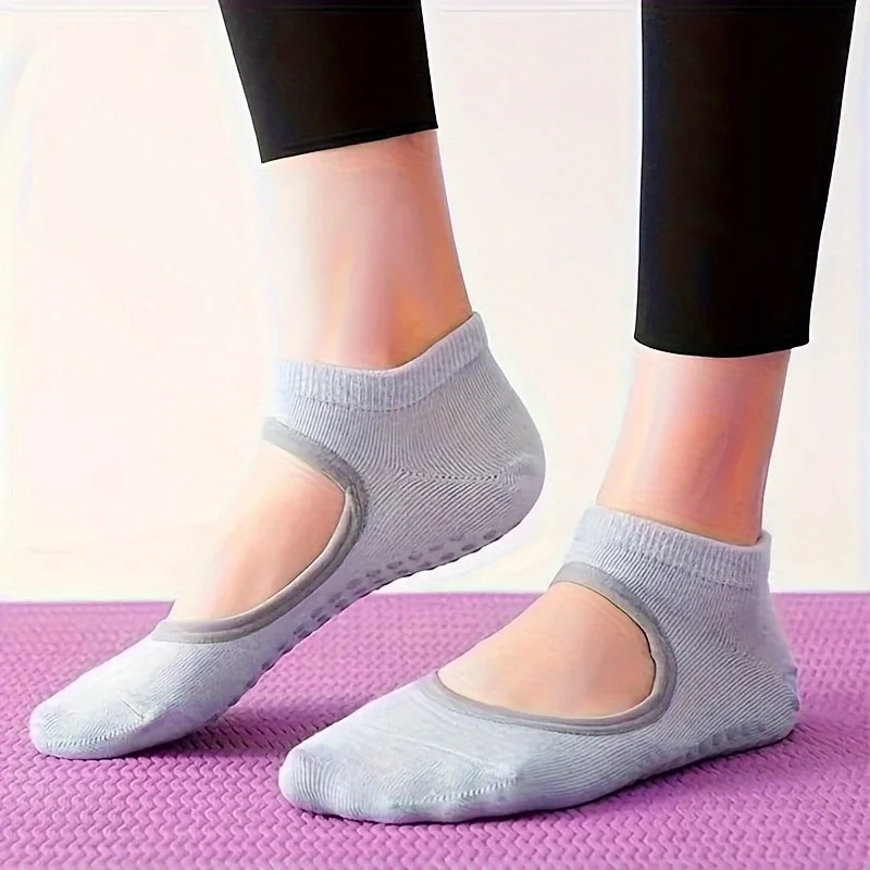 Professional Women Yoga Socks for Gym Indoor Sports and Fitness Breathable Silicone Anti-slip Ballet Pilates Dance Sports Socks image 4