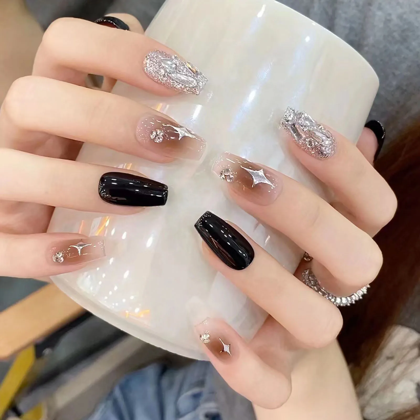 Glossy Fake Nail Manicure Art Fall and Winter Style Ballerina Artificial Nail for Hand Decoration Nail Art