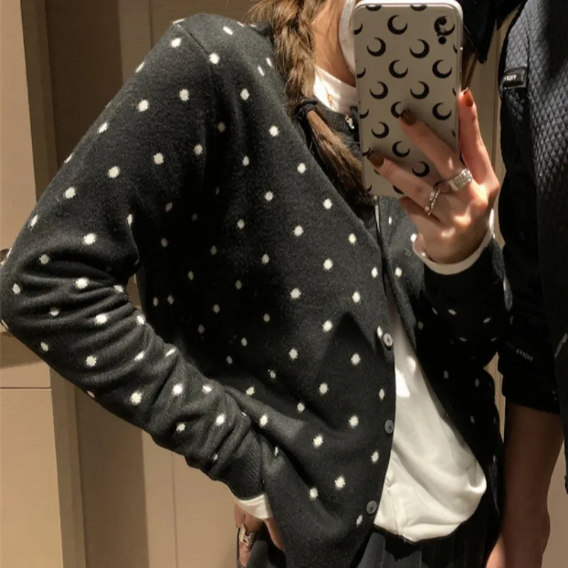 Numerous Dots O-Neck Button Cardigan Women Knitted Retro Daily Sweater Cardigan Long Sleeved Knitted Cardigan Autumn Winter