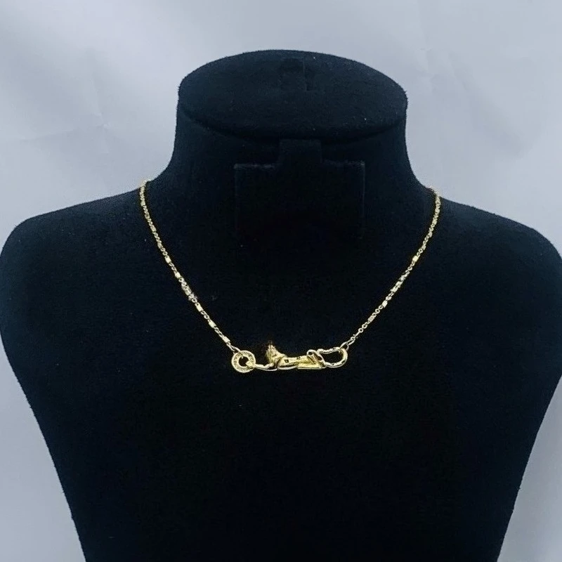 2025 قلادة جديدة عتيقة على شكل الفهد الاستبداد مناسبة للاستخدام اليومي