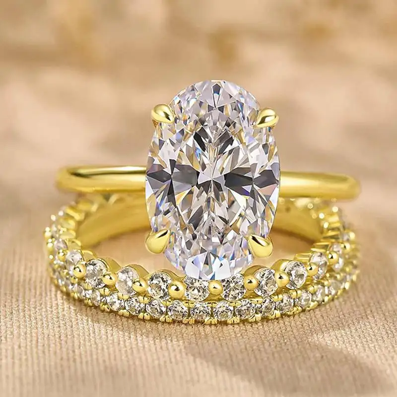 Huitan 3-teiliges Set für Damen, bezaubernder Ring mit glänzendem, ovalem Zirkonia, modisches Party-Accessoire, schicker, edler Schmuck für die Hochzeit