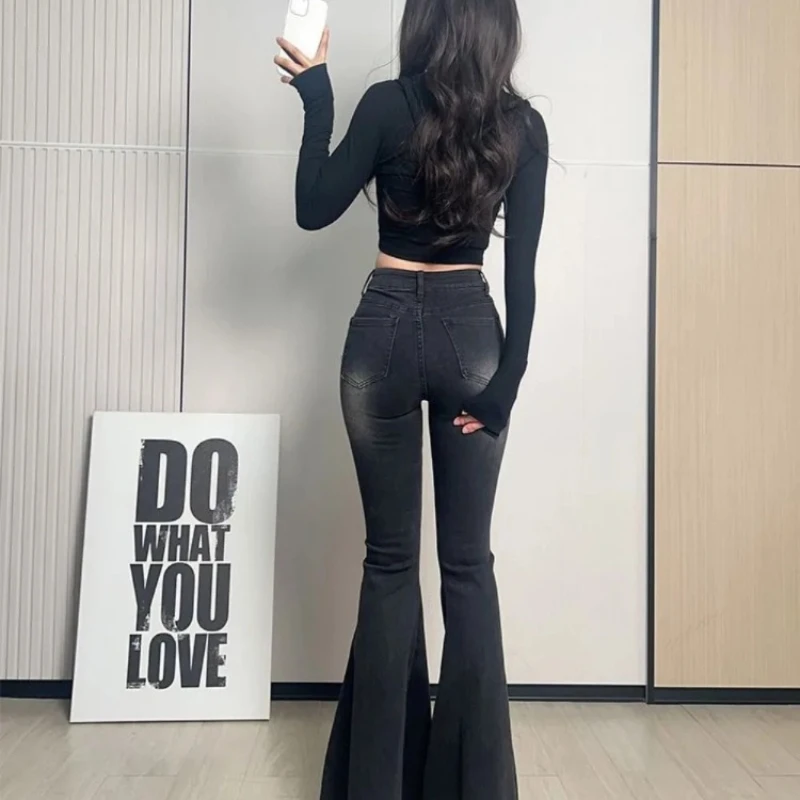 

Woman Jeans Slim Fit with Holes Denim Pants for Women Streetwear Grunge Y2k New in 2000s Teenagers Trend 2025 Fashion Trousers