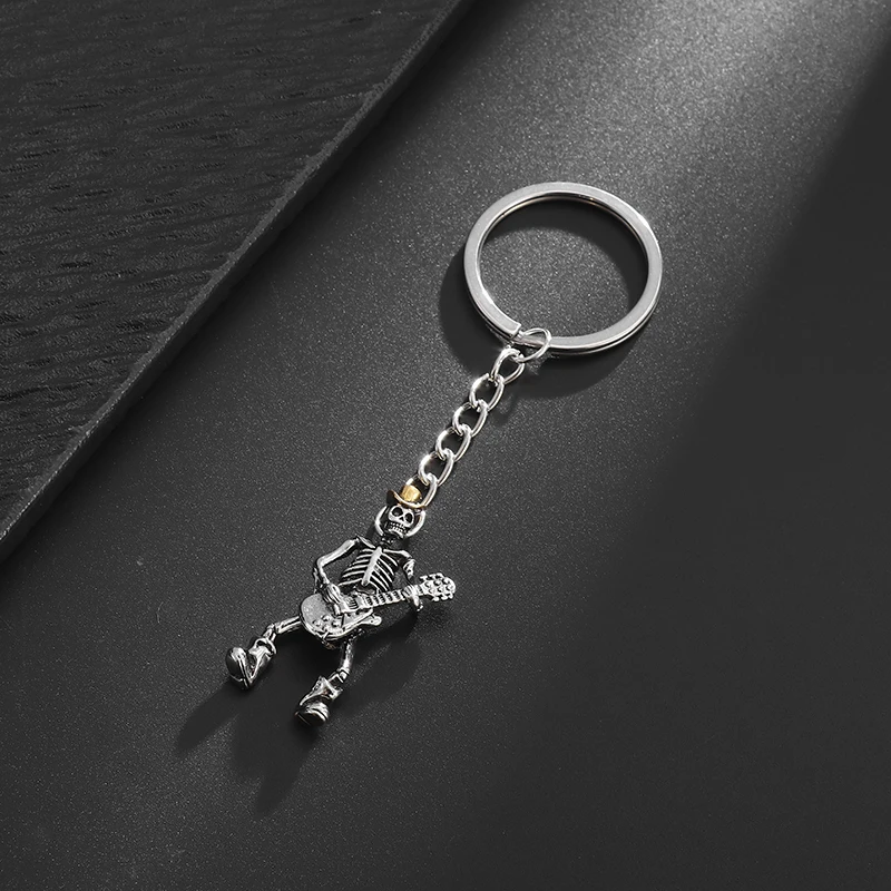 Hip-Hop Guitar Skull Keychain Men's Motorcycle Rock Pendant Keychain Accessories Punk Trend Halloween Gift