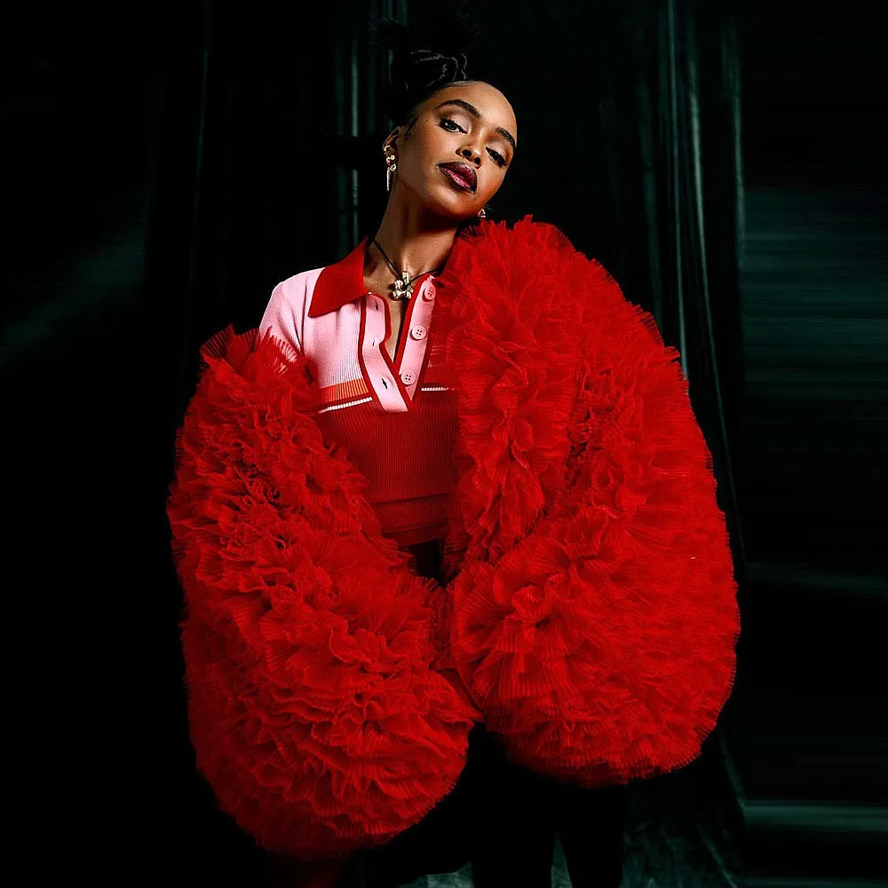 

Красные тюлевые пальто с длинными рукавами, пышные многоярусные куртки с рюшами, рождественская женская накидка Yong, верхняя одежда для девочек, пальто