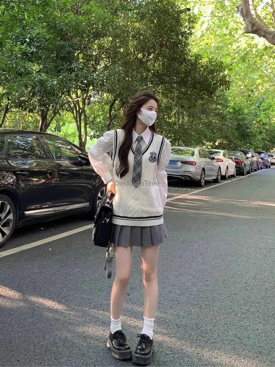 2025 set uniforme jk in stile accademia giapponese classico maglione lavorato a maglia con scollo a V camicia alla moda a maniche lunghe semplice gonna a pieghe versatile