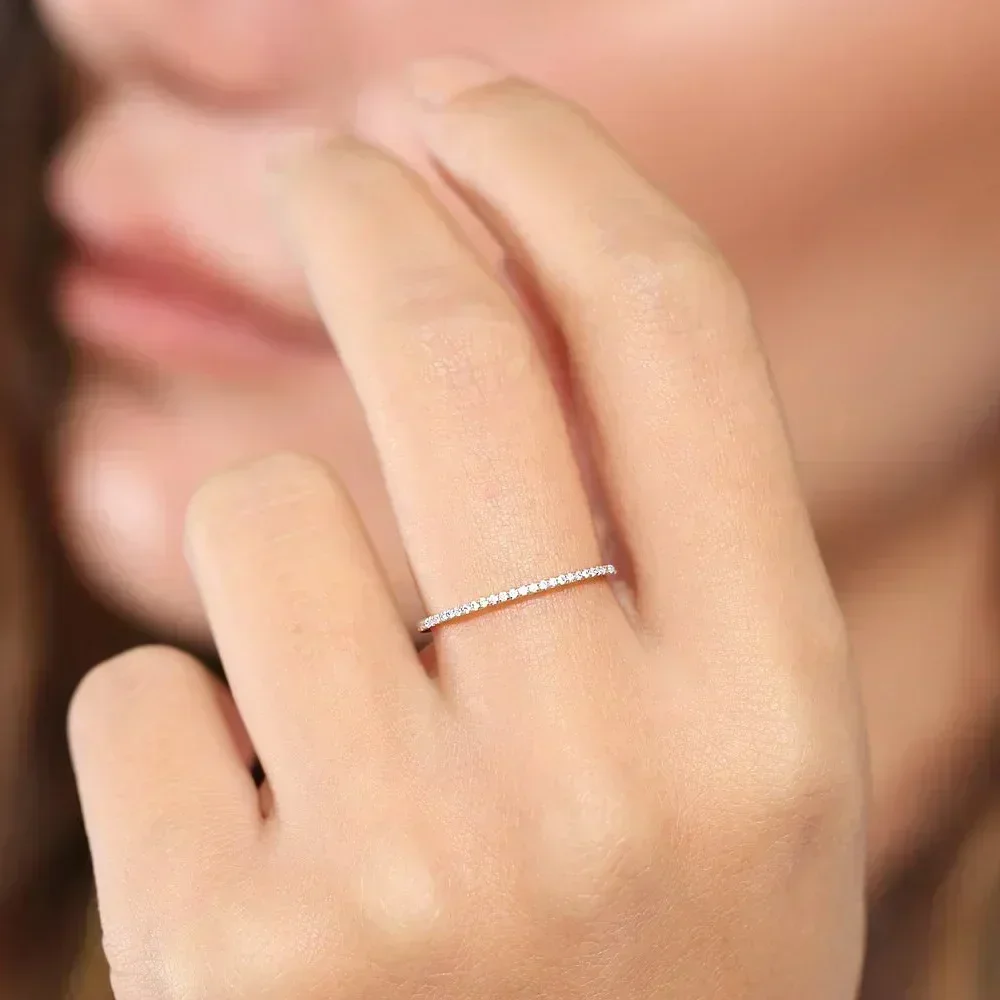 Simple Delicate Trendy Shiny Inlay Zirconia Thin Rings for Women Rose Gold Silver Colour Ring Wedding Accessory Jewelry Gifts
