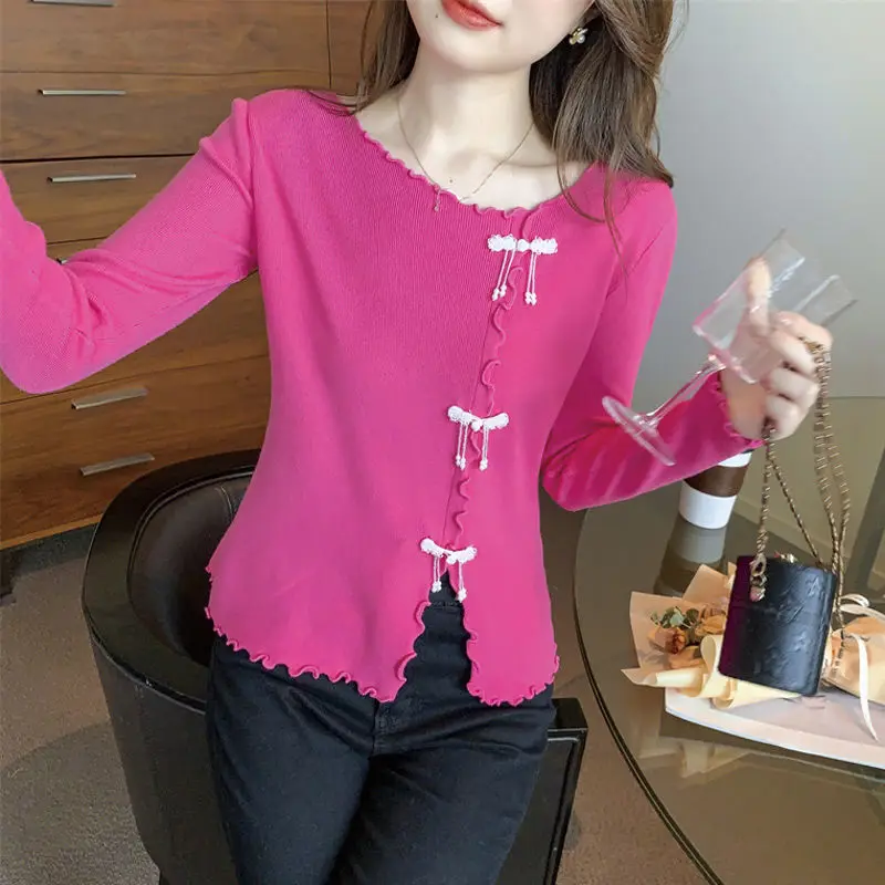 Round Neck Sweater Slim Fit and Slimming Black Fungus Edge Slit Knit Sweater Top for Women