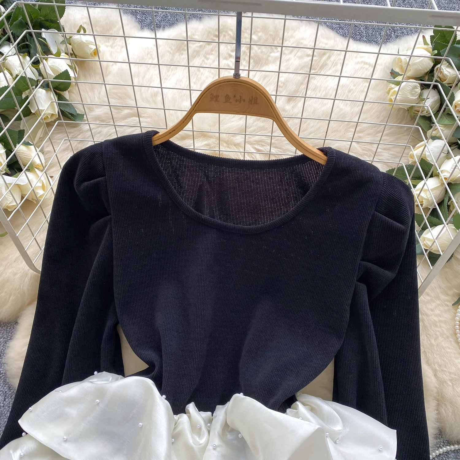 Camisa ceñida con cintura de otoño para mujer, pana francesa con mangas abullonadas y adornos de cuentas, camisa con volantes