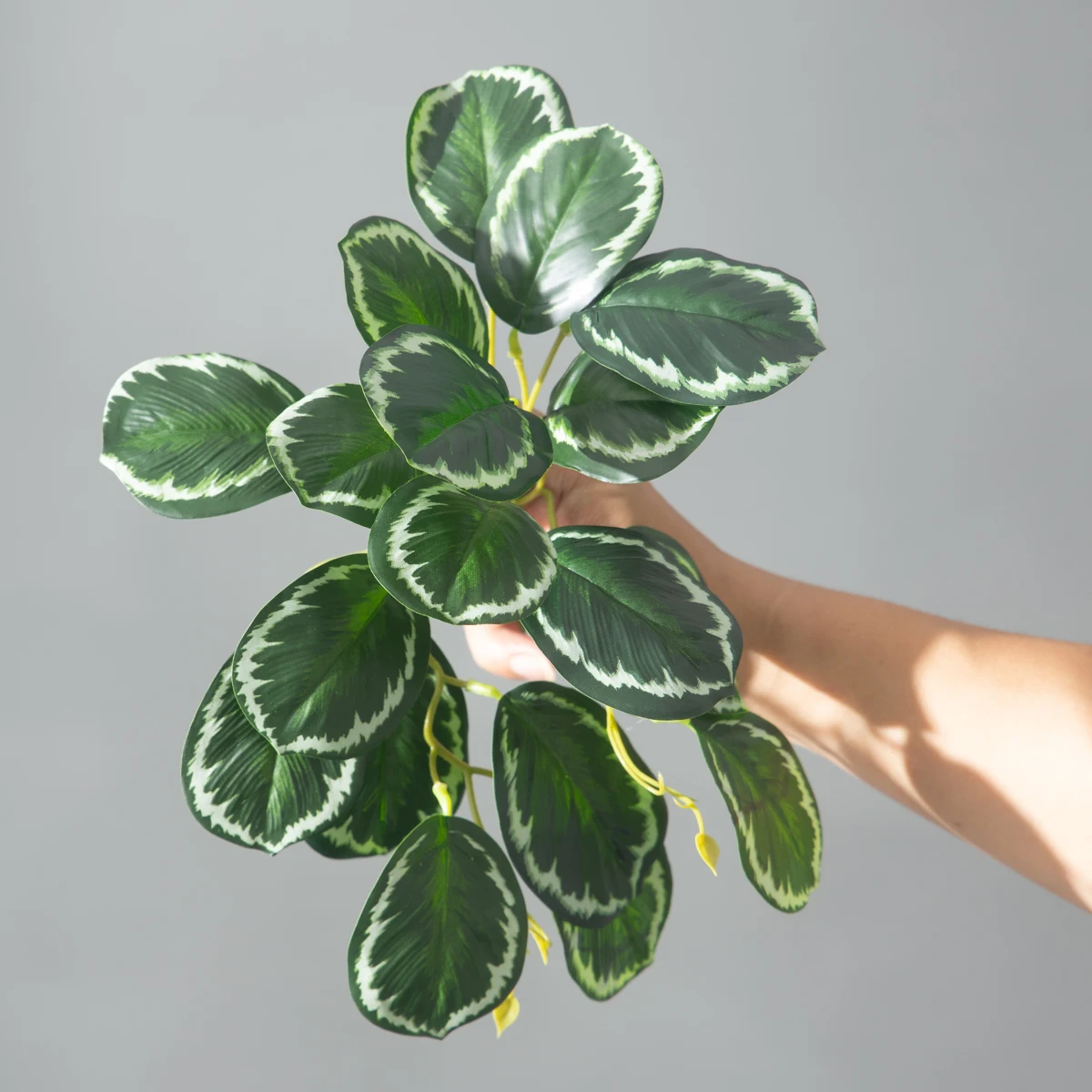 25 cm künstliche Monstera-Pflanzen, tropische Palmenblätter, kleine Pflanzen, Zweig, künstlicher Baumlaub, hängende Blätter für Halloween, Weihnachten – Detail 5