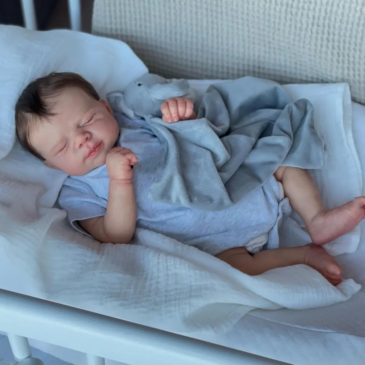 BZDOLL Realistic 48cm Soft Silicone Reborn Asleep Baby Doll With 3D-painting Skin, Alive 19inch Newborn Bebe Cute Birthday Gift