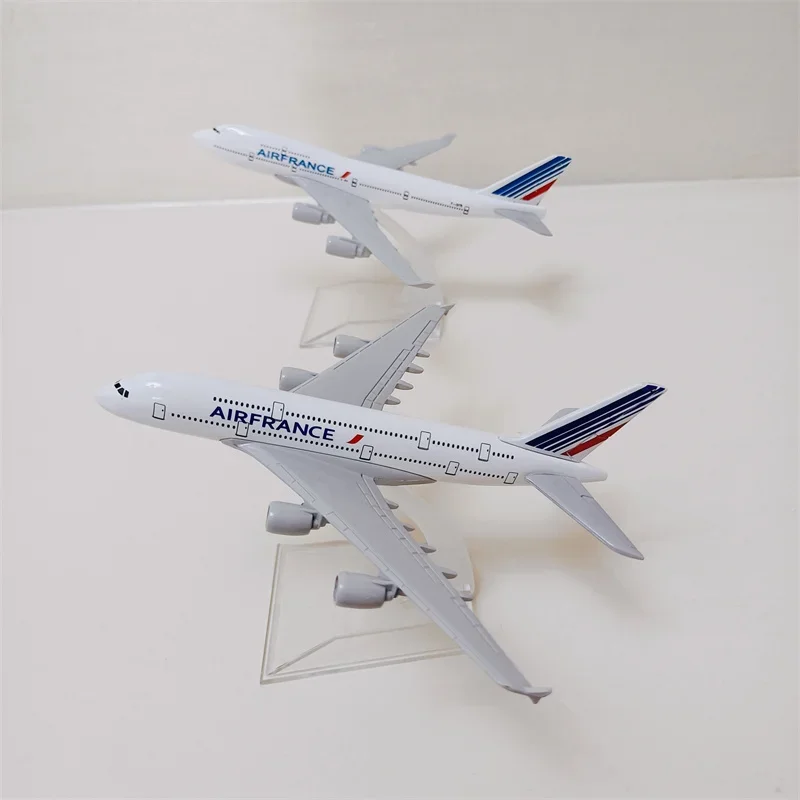 

16cm Alloy Metal Air France Airlines Boeing 747 B747 Airbus A380 Airplane Model AirFrance Airways Plane Model Diecast Aircraft