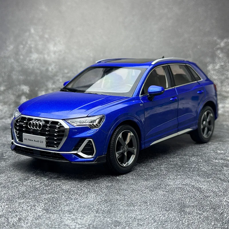 NEW 1:18 AUDI Q3 SUV Alloy Car Model Diecasts Metal Car Vehicles Model High Simulation Collection Childrens Toys Gift Decoration