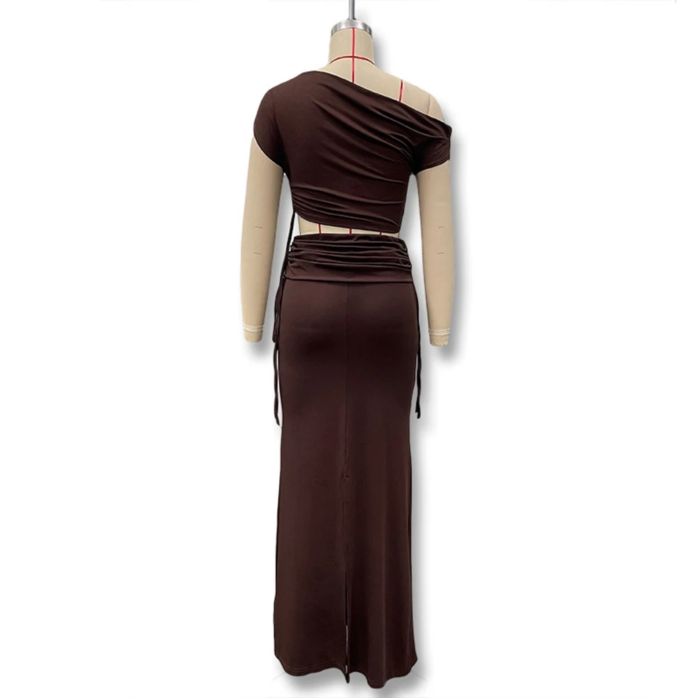Dwuczęściowa sukienka ciążowa do sesji zdjęciowej, odkryte ramiona, brązowa sukienka maxi, strój ciążowy, butik na baby shower, ubrania przyjazne ciążom.