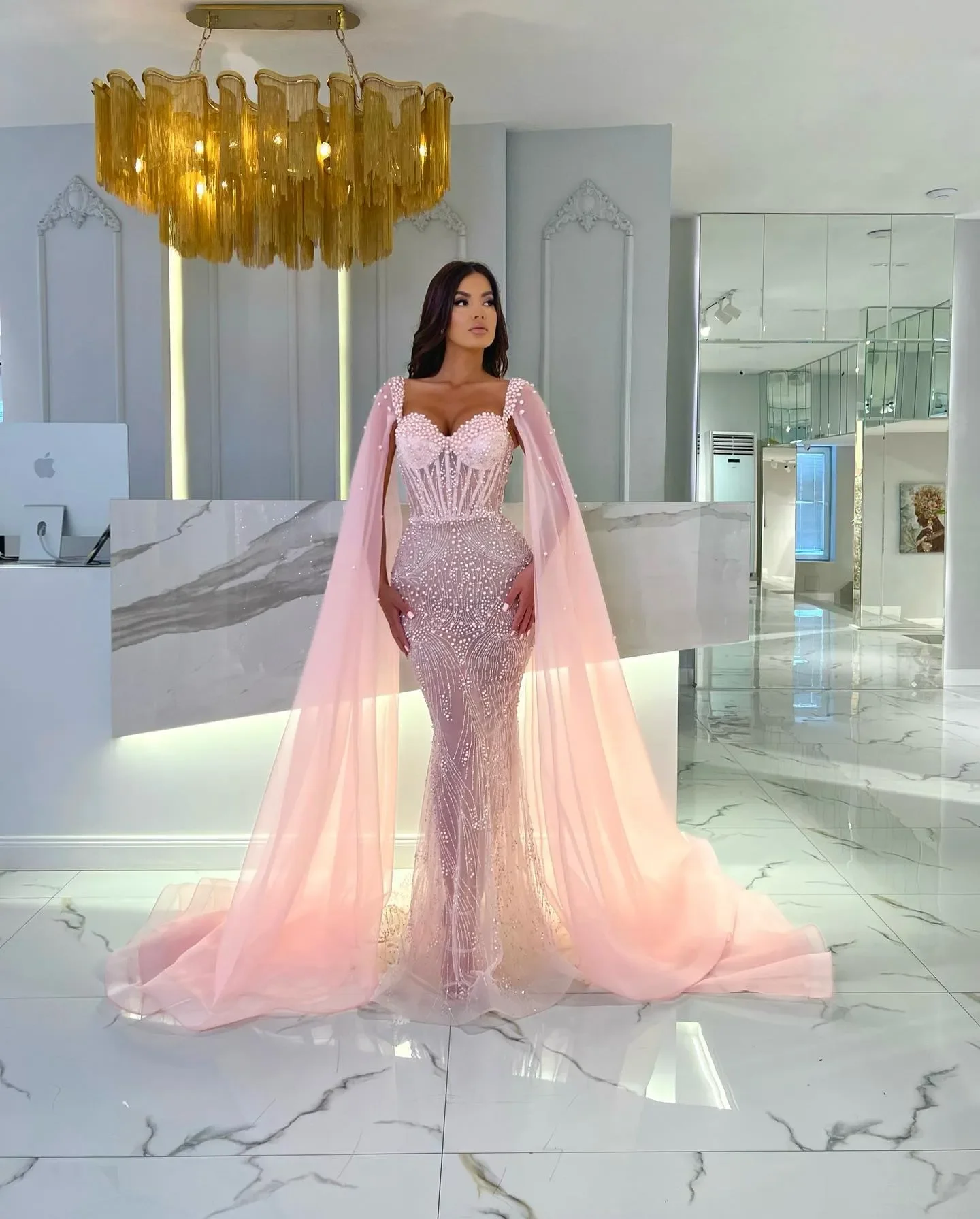 

Illusion Pearls Prom Dresses Elegant Sequined Corset Evening Dress Sweetheart Floor Length Celebrity Party Gown Customized