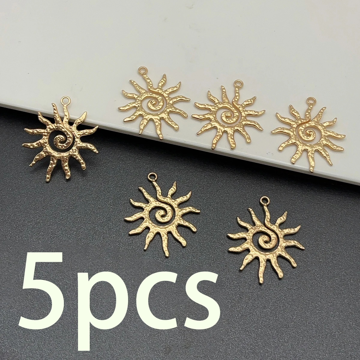 5 Pieces of Spiral Sun Pendants with Top Hanging Holes, Multi-Pointed Hammered Spiral Center Sun Pendant Outline, Suitable for DIY Bracelets, Necklaces, Earrings, and Handmade Weaving Accessories