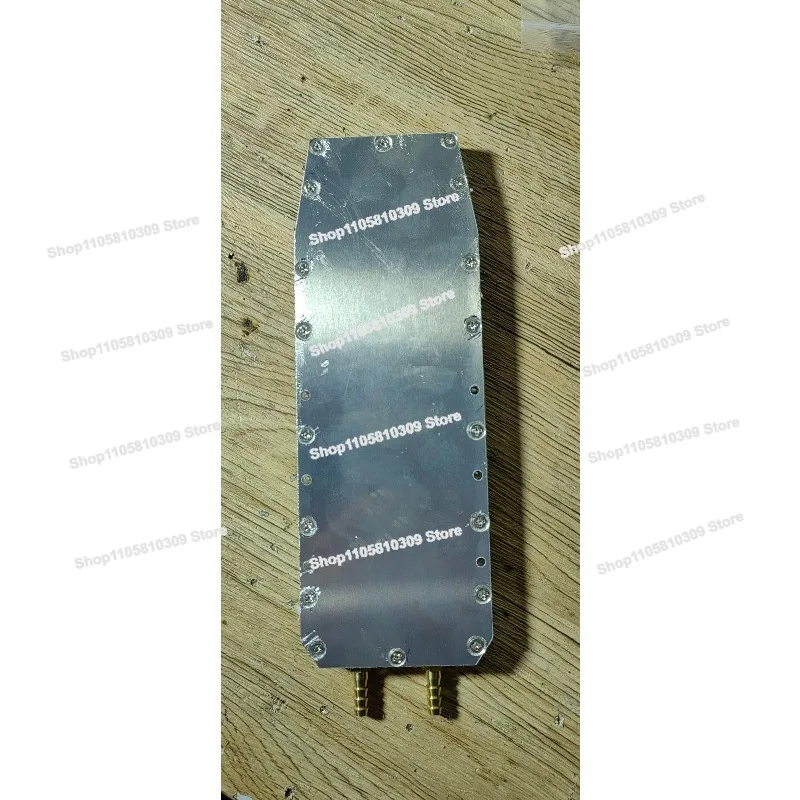 New 1000W Laser Pump Source High-power Cold Plate with Water Modified SMA905 Connector Armored 2 Meters Long Fiber