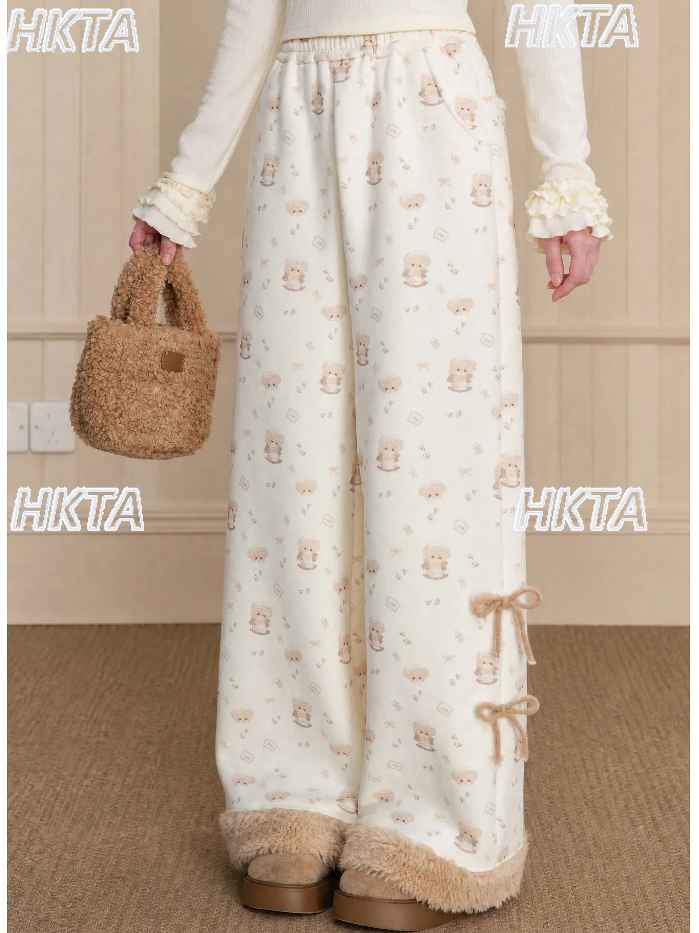 Japanese Sweet Cute Cartoon Printed Bow Pocket Velvet Hoodie Pants 2026 Winter New Loose Casual Kawaii Warm Trousers Women
