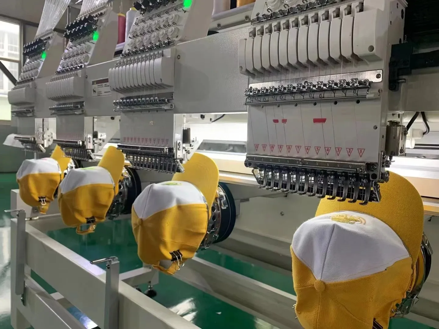 For 4-Head Computerized Embroidery Machine Automatic Digital Apparel Machinery Control System Gear Core Components Made SWF