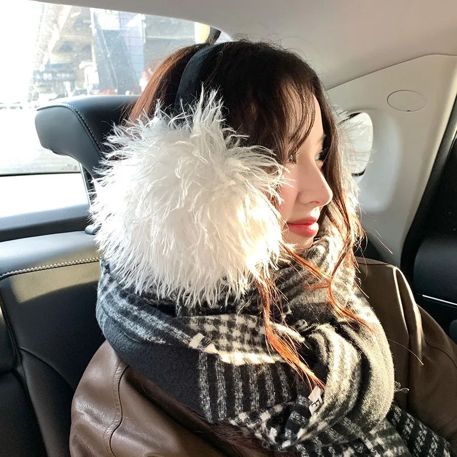 Anjj New Curly Plush Earmuffs 2025 Winter Trendy Outdoor Walk Travel Warm Ear Protect Fashion Woman Ear Muffs