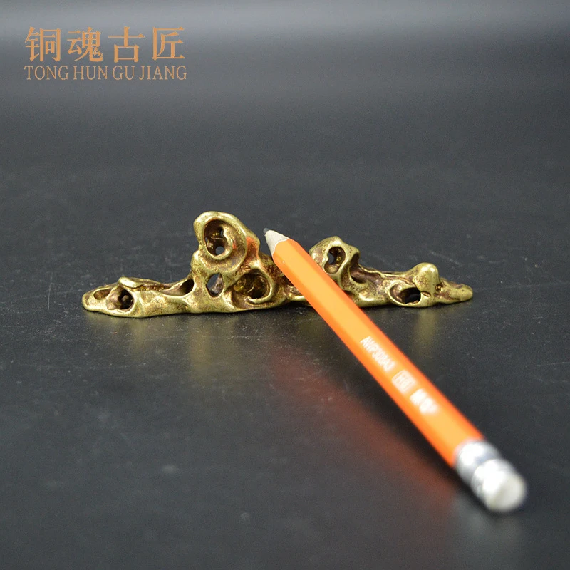 Solid pen holder in the shape of Taihu stone, vintage copper art sculpture, desk ruler, brass handpiece, antique m