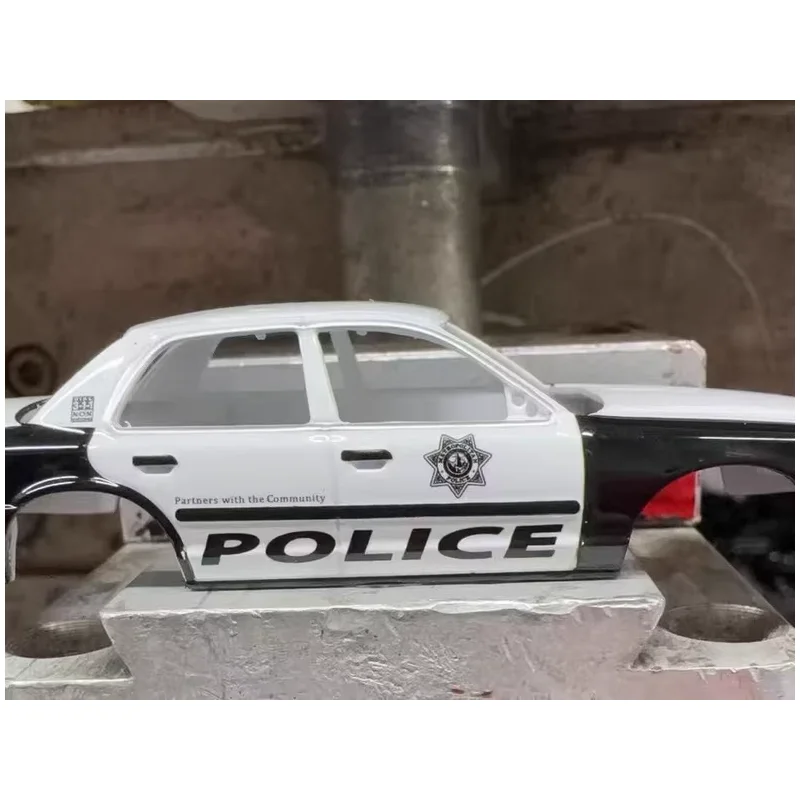 Rollin 1:64 – voiture en alliage du département de Police métropolitain de Las Vegas, rexposition de Hong Kong-Tokyo, ornement moulé sous pression personnalisé, nouveau, en Stock