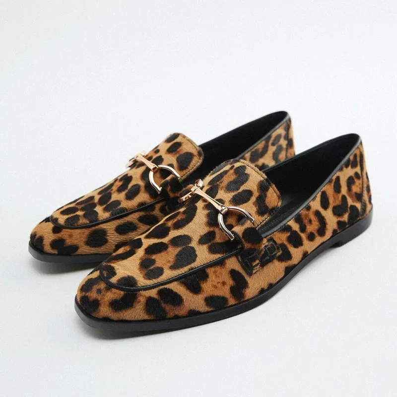 TRZA 2024 British fashion leopard print casual soft sole single shoe for women loafers women's casual shoes round toe flat shoes