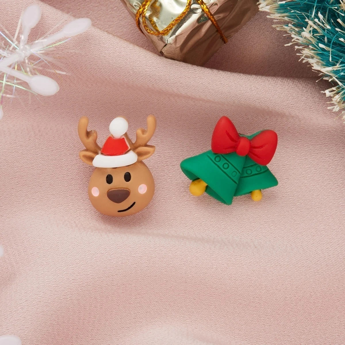 Modische Ohrstecker aus weichem Ton mit Weihnachtsmann-Motiv für Damen, exquisite Weihnachtsmann-Ohrringe aus Kunstharz, Neujahrsparty-Schmuck – Detail 30