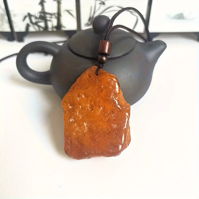 

Ожерелье-кулон из польского янтаря, натуральный камень произвольной формы, уникальное украшение из пчелиного воска, подарок для нее