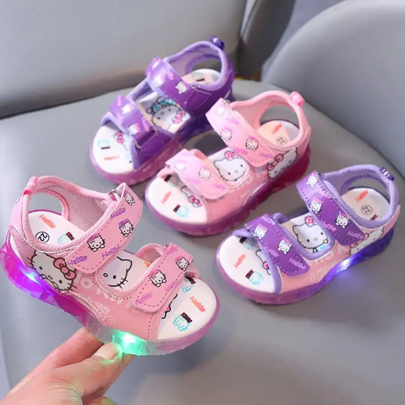 

Sanrio Hello Kitty Kawaii Light Weight Children's Sandals Anime Cartoon Girls Shoes Anti-Slip Outdoor Leisure Sports Beach Shoes