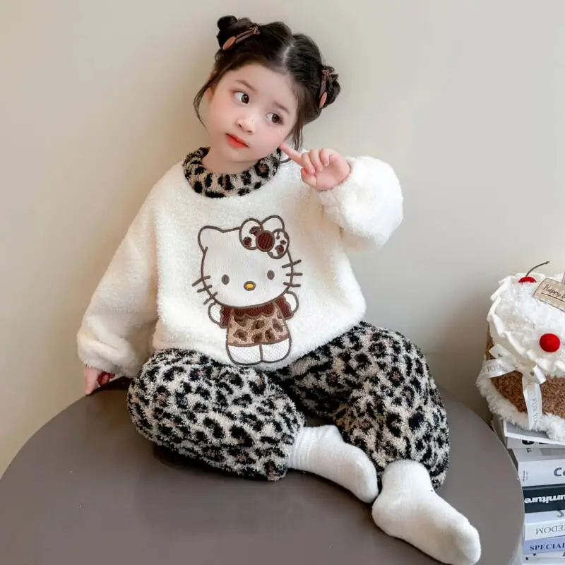 

Зимние пижамы Sanrio Hello Kitty, комплект из двух предметов, утепленный пуловер для девочек, топы, брюки, детская кавайная аниме-мультяшная новая повседневная домашняя одежда