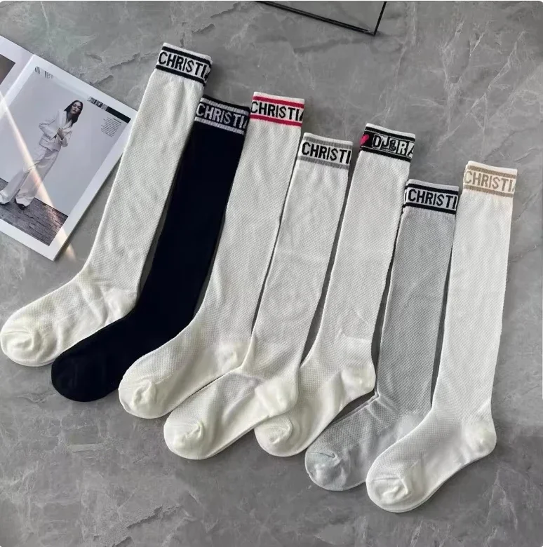 الترفيه الركبة طول الجوارب لينة منتصف أنبوب تنفس جوارب شبكة جوفاء عالية الأكمام الجوارب في الهواء الطلق القطن رقيقة جوارب رياضية