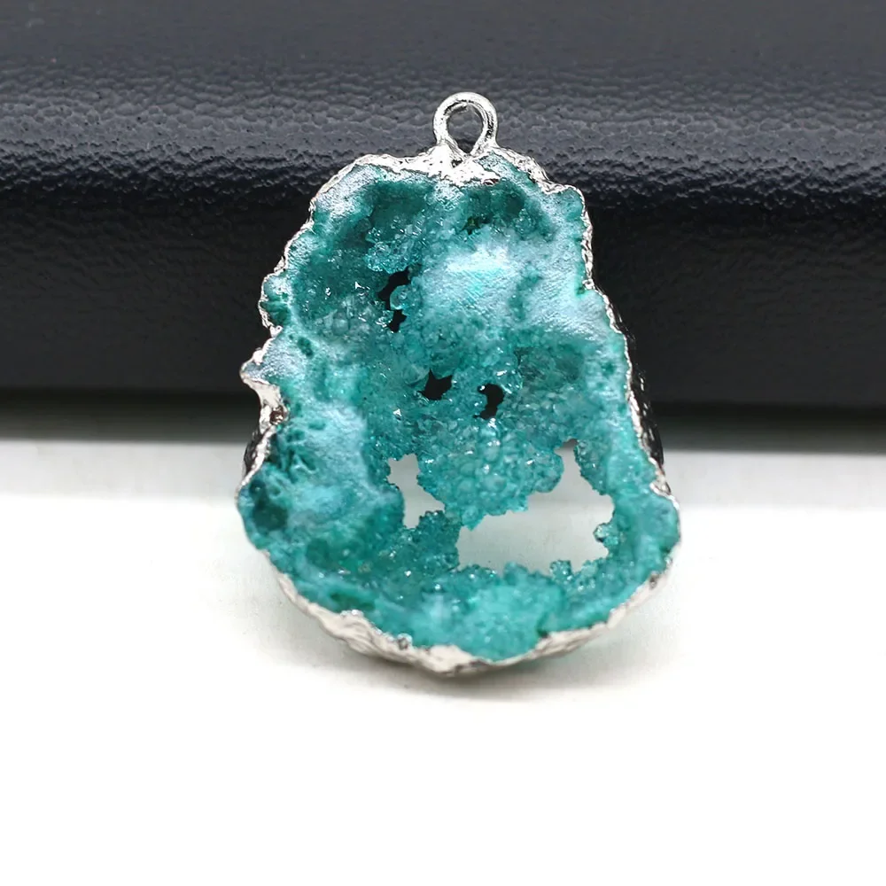 Natural Stone Druzy Irregular Pendant 20-30mm Silver Color Plated Edge Crystal Druzy Charm for DIY Jewelry Making Accessories