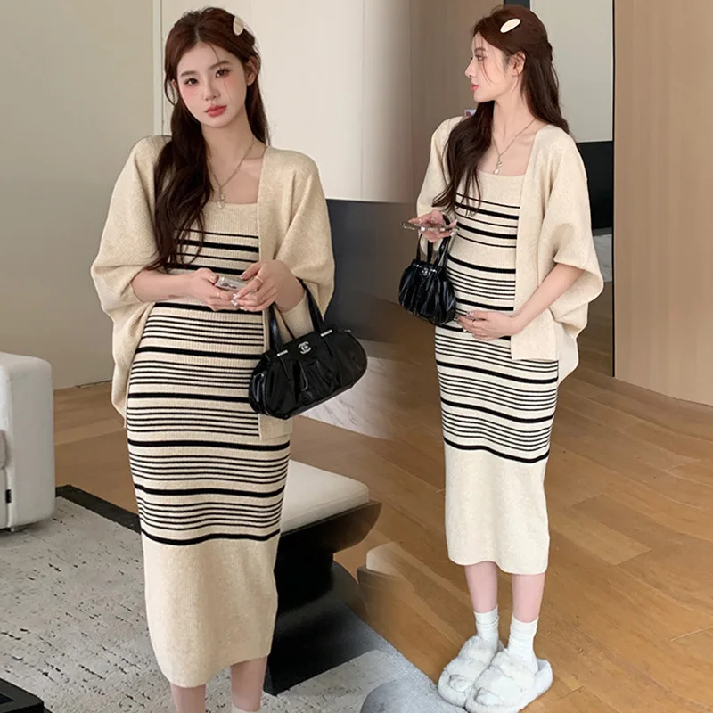 

2023 New Autumn Gentle Style Knitted Cardigan Striped Suspender Dress Two-piece Pregnant Women's Dress