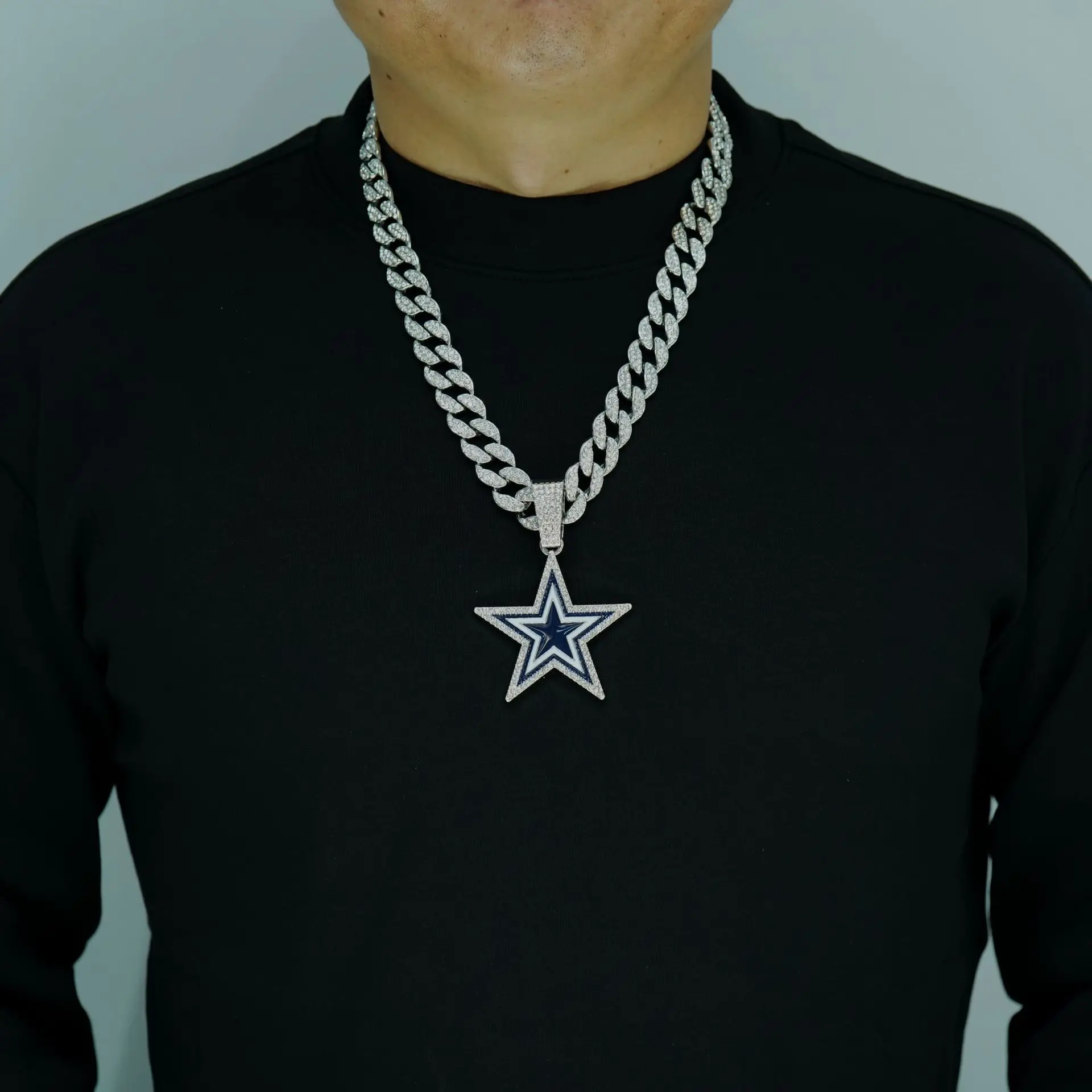 Fashion Five-Pointed Star Pendant Necklace Punk Unique Star Necklace For Women And Men Hip hop Fashion Jewelry