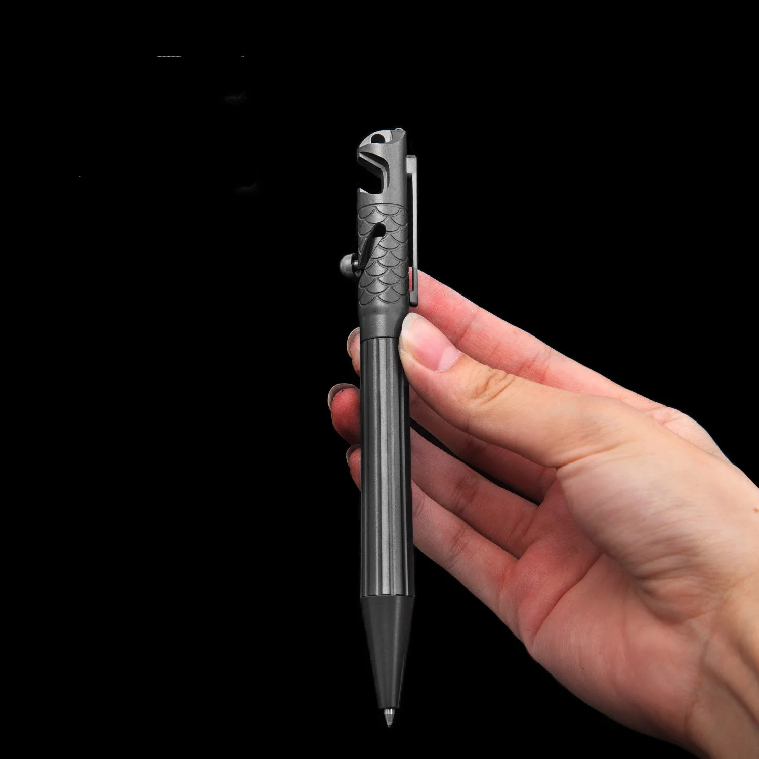 

1PC Titanium Alloy EDC Signature Pen With Writing Multi-functional Portable Broken Window Pen Ball Point Pen