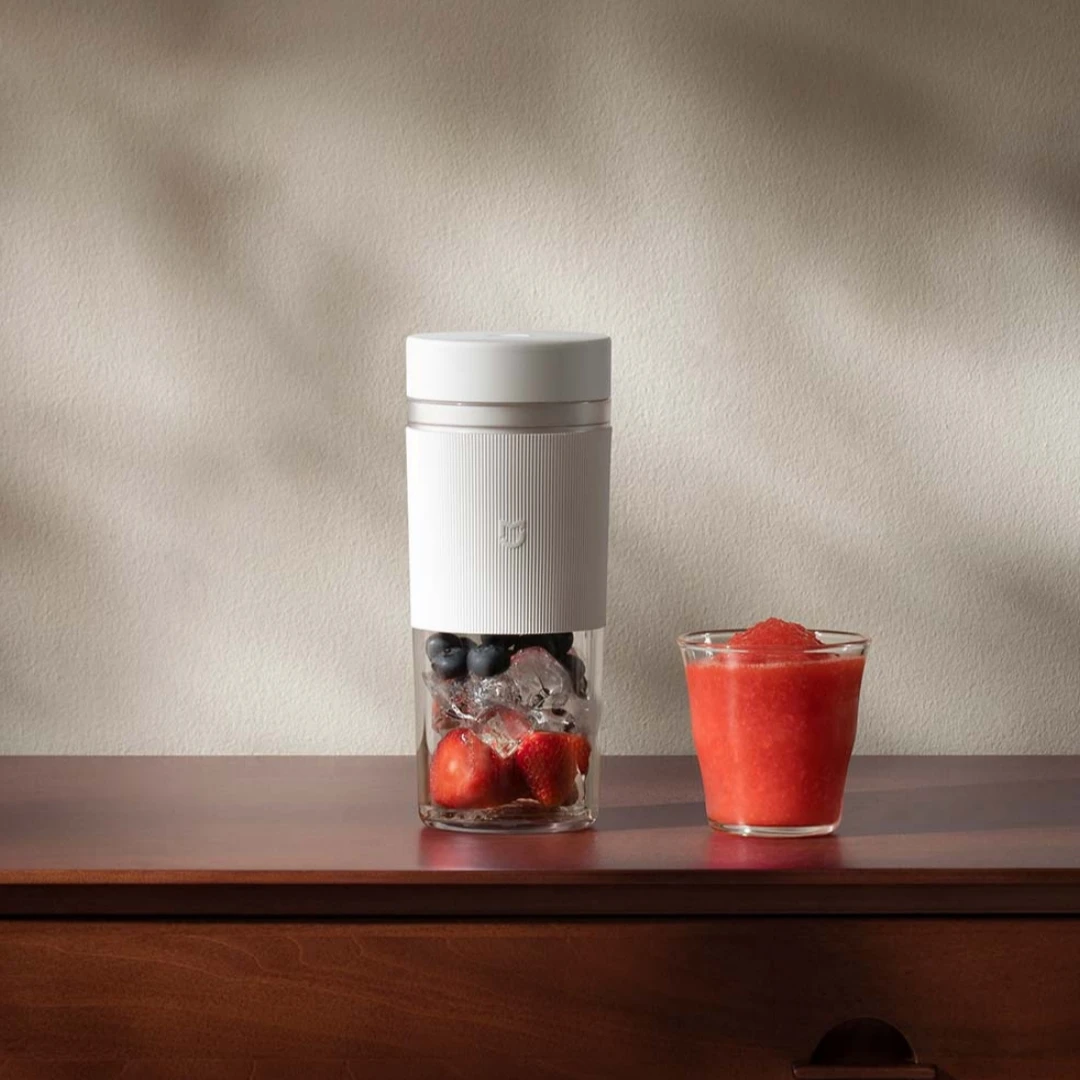 Mijia Portable Juicer 2 300ml Travel Cup Type-C Charging Self-Cleaning Freshly Squeezed Juice For Office and Outdoor Use