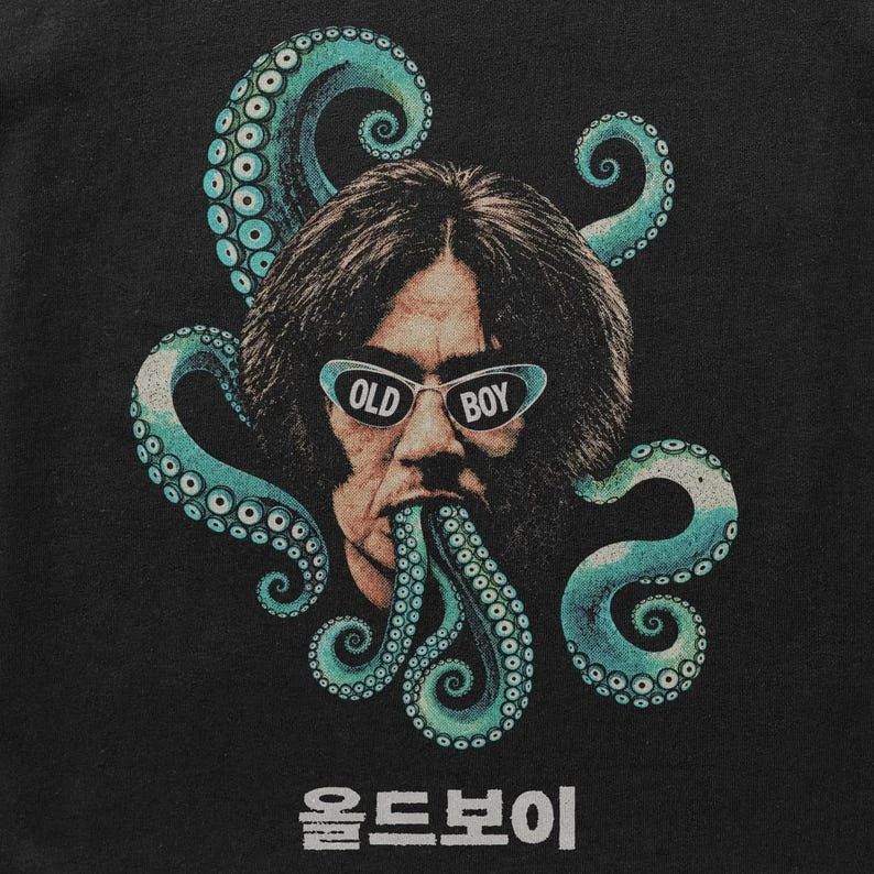 Old boy pattern T-shirt, Korean cult movie theme T-shirt, Park Chan wook octopus pattern fan gift    Unisex streetwear shirt