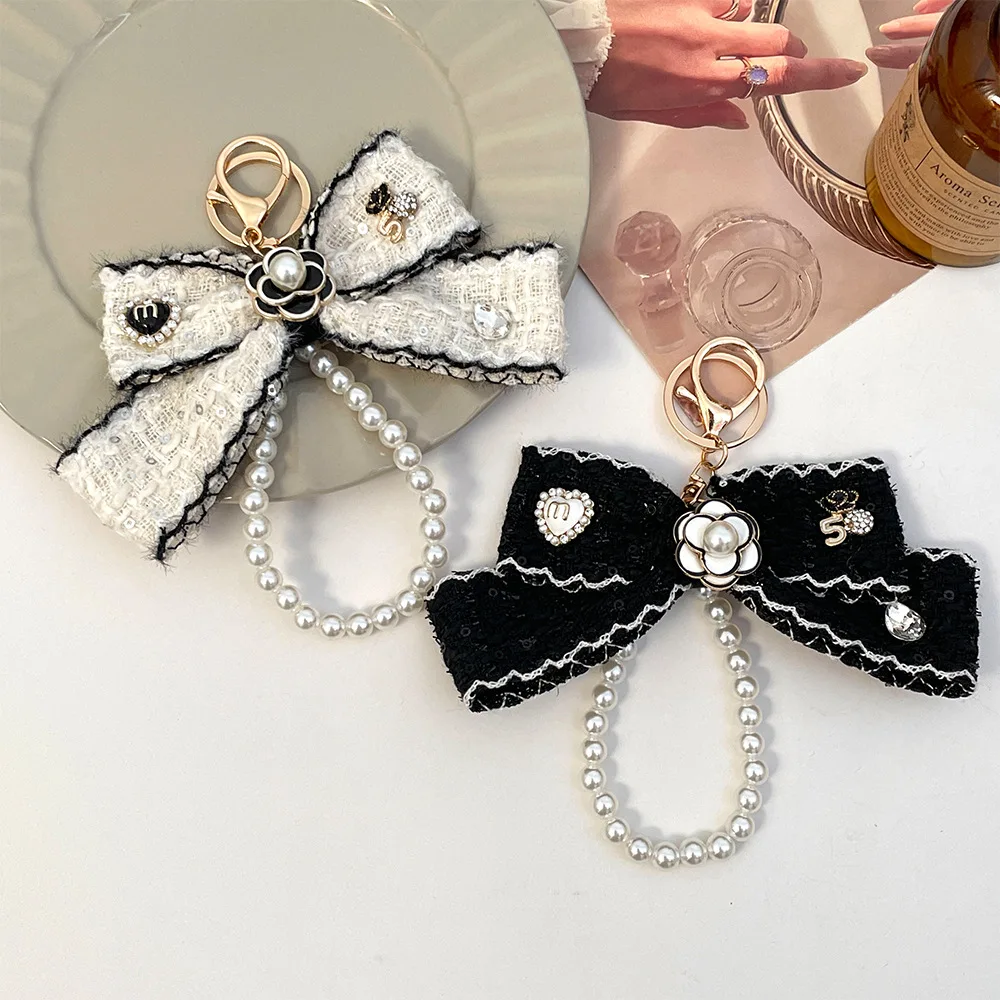 2025 Women's Cloth Bowknot Keychains Webbing Keyrings Car Key Chain Bag Charm Ornaments Creative Key Ring Fashion Jewelry