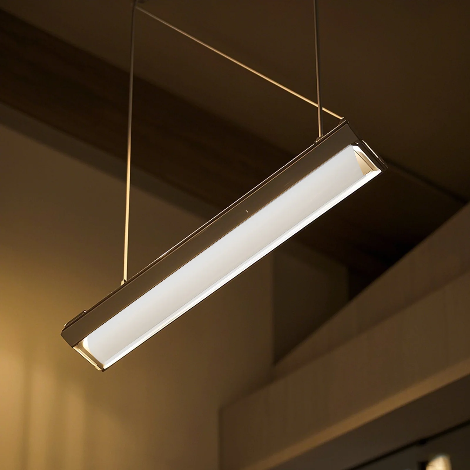 

Led Tube Cover Clip-On Light Blocking Diffuser For Ceiling Lights Shade Pendant Lamp Led Channel System Guard Lighting Accessory