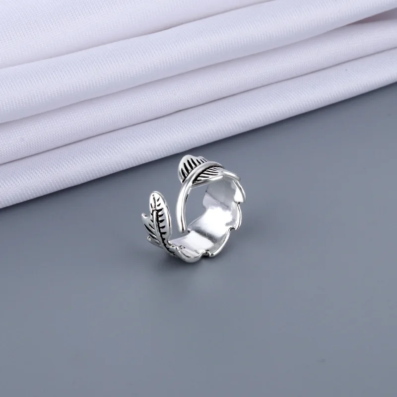 New Retro Jewelry Personality Fashion 925 Sterling Silver Atmosphere Vintage Feather Leaf Exquisite Opening Rings R244