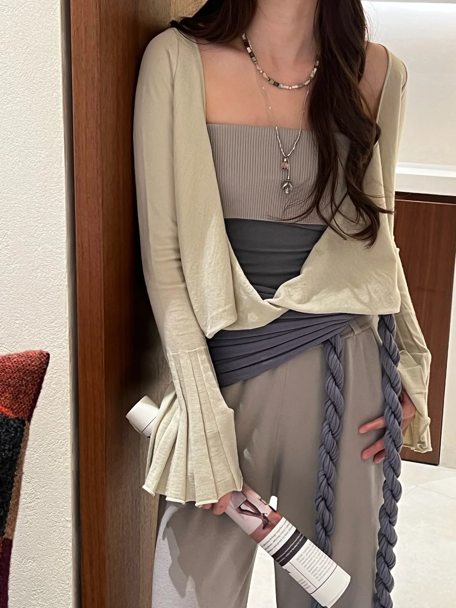 

Women's Knitted Woolen Top with Flared Sves Outerwear Casual Loose Fit ort Length Faionable Spring Autumn Wear