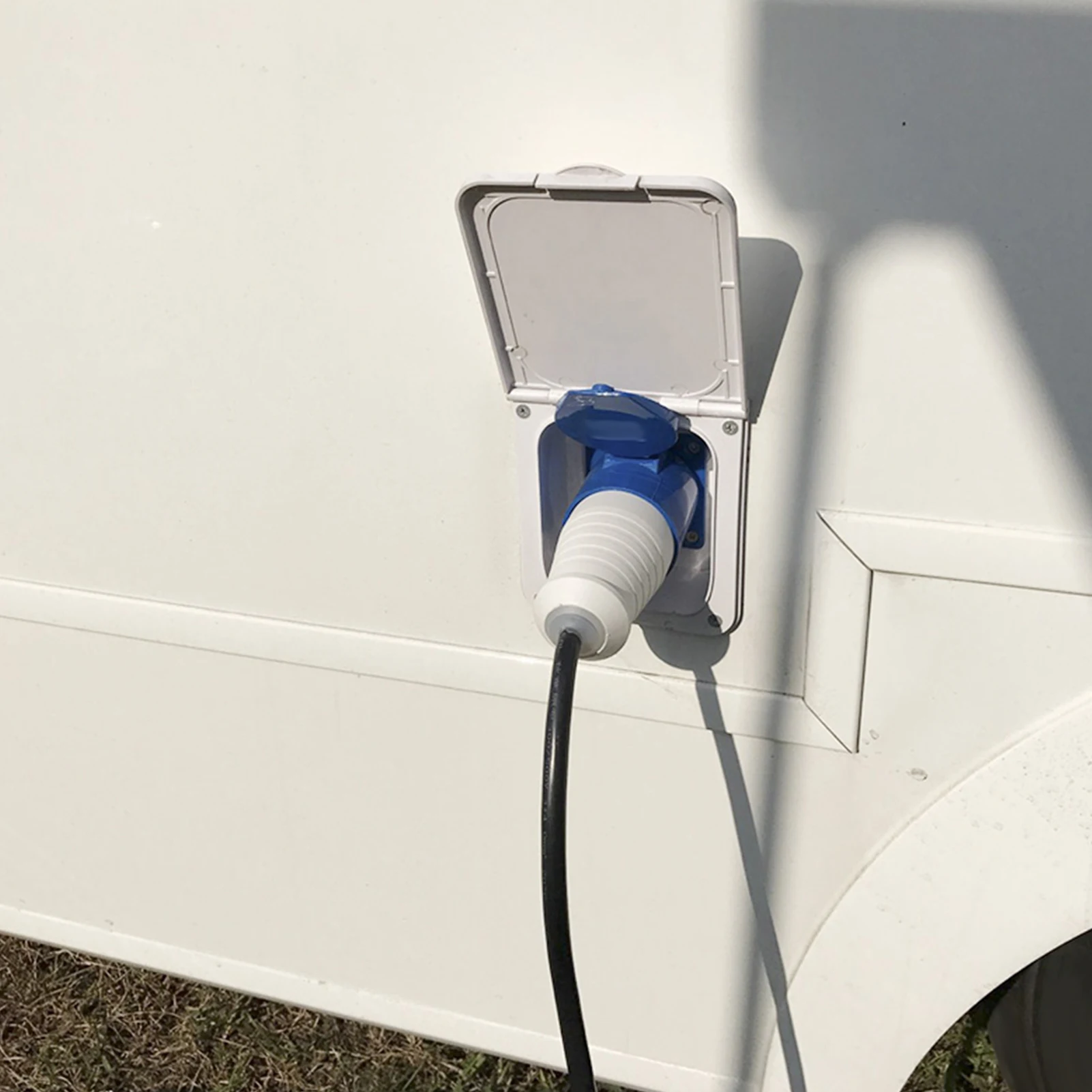 ZK20 16A ‑240V Waterproof Power Outlet External 3Pin Flush Female Socket Plug for RV Motorhome Trailer Caravan