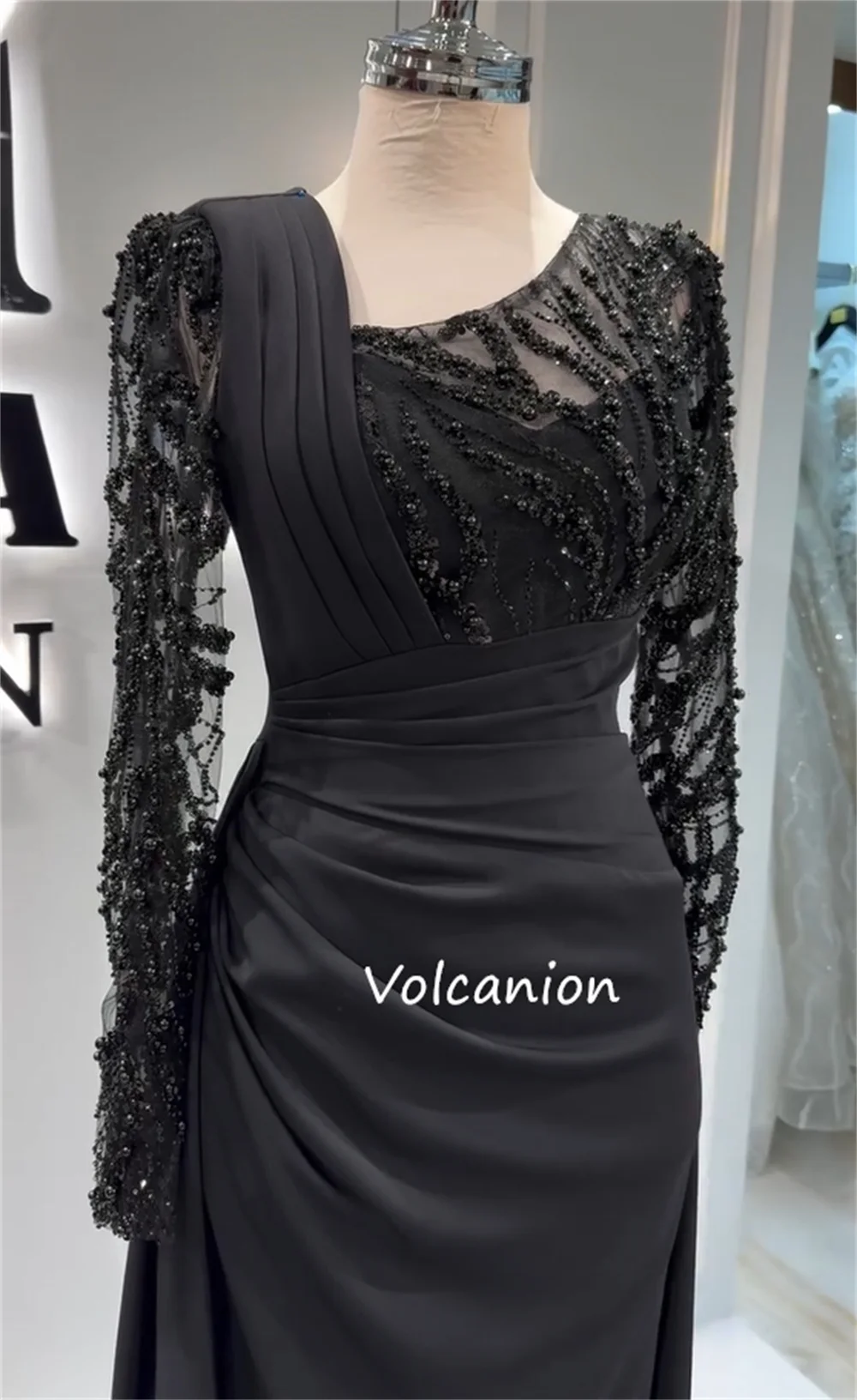 カスタマイズされたスパークルシャルムーズプリーツスパンコールストレートロングドレスオーダーメイドオケージョンフォーマル複雑なカジュアル