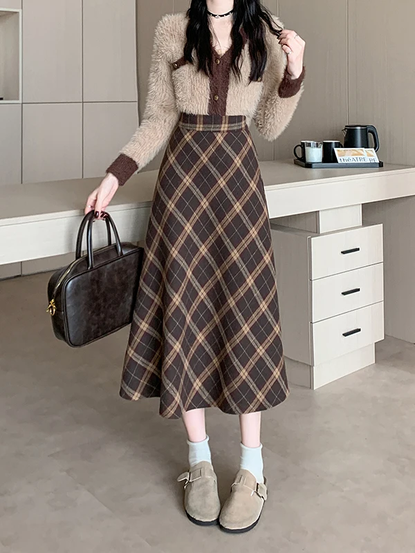 plus Size Women's Thickened High Waist Midi Skirt Autumn Winter Korean Style Woolen Dressing for Plump MM Commute Style